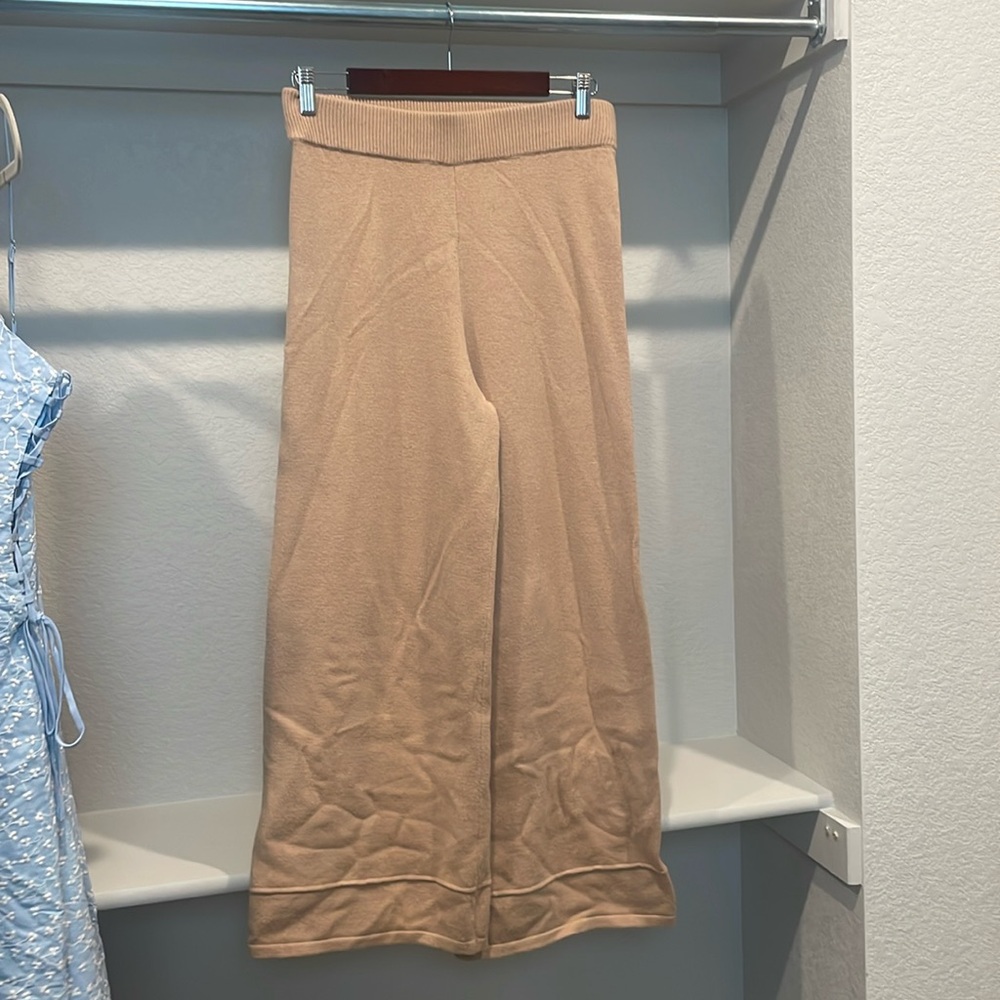 Tan Knit/sweater pants size medium